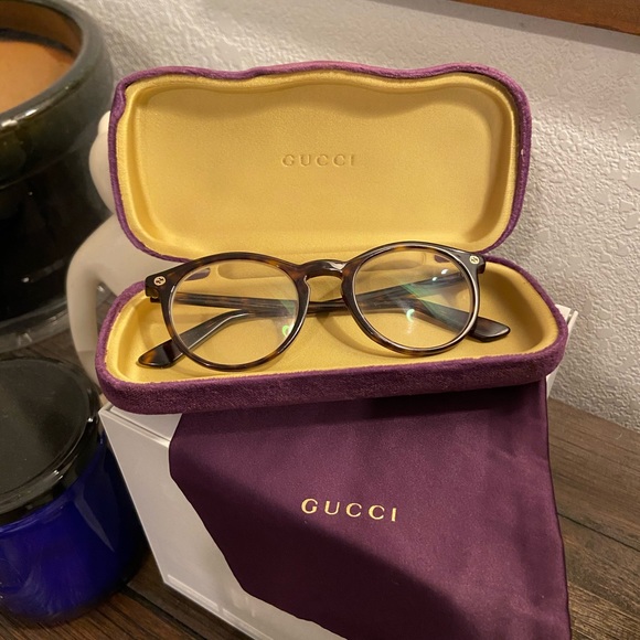 Gucci Accessories - Gucci Sunglass Case